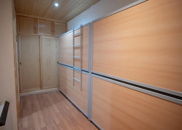 Europa House - Parking Y Wifi Gratis